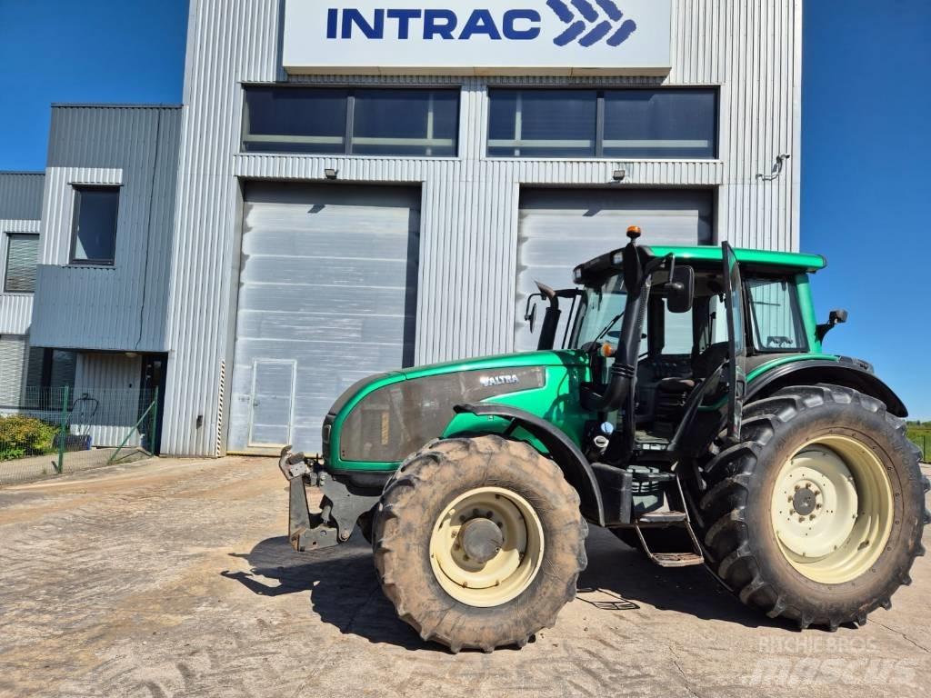 Valtra T 173 H Traktori