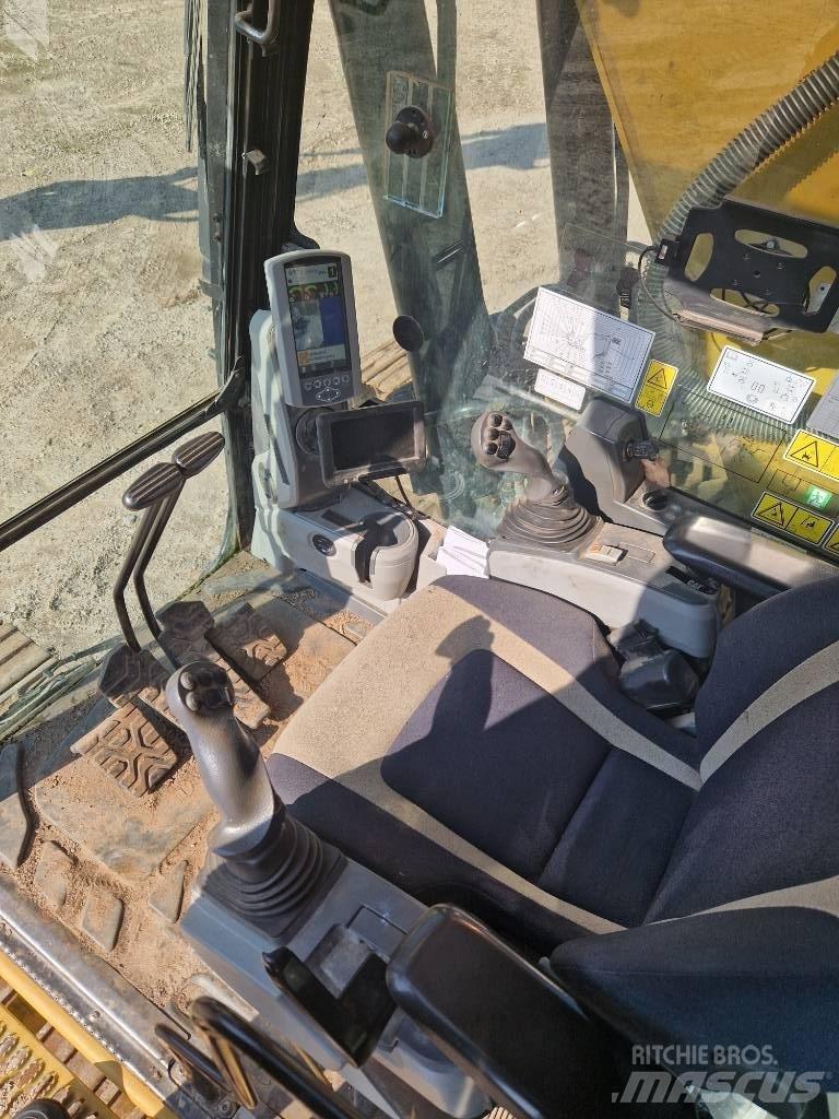 CAT 323 F L Bageri gusjeničari