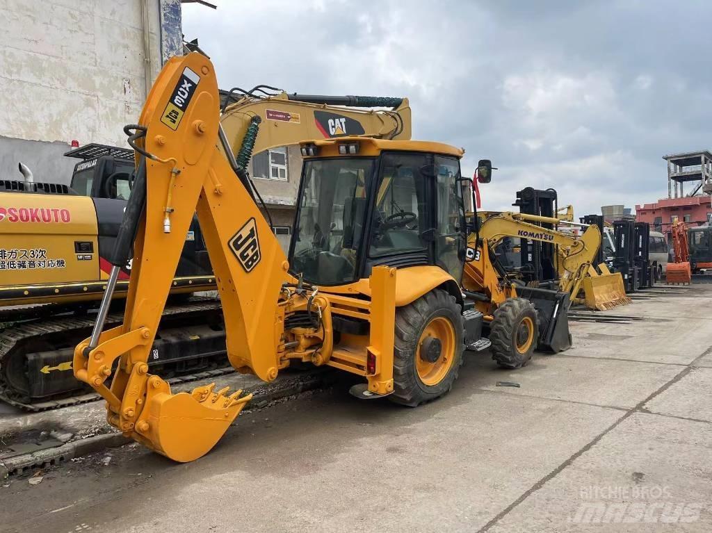 JCB 3 CX Utovarni rovokopači