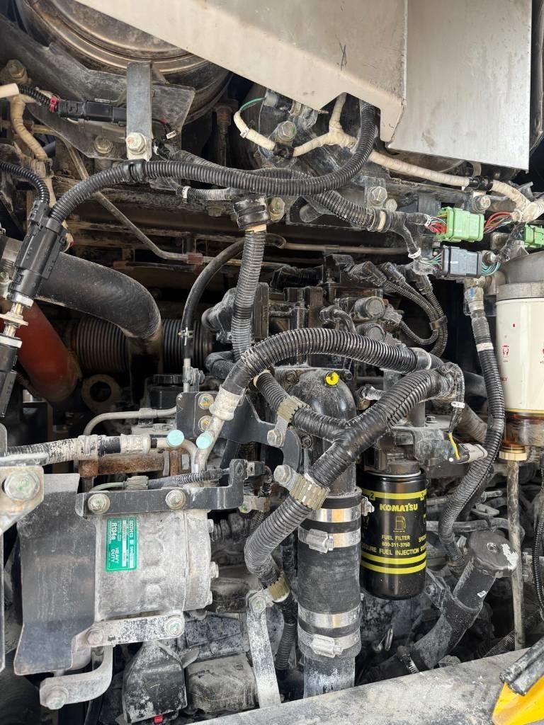 Komatsu WA 320-8 Utovarivači na kotačima