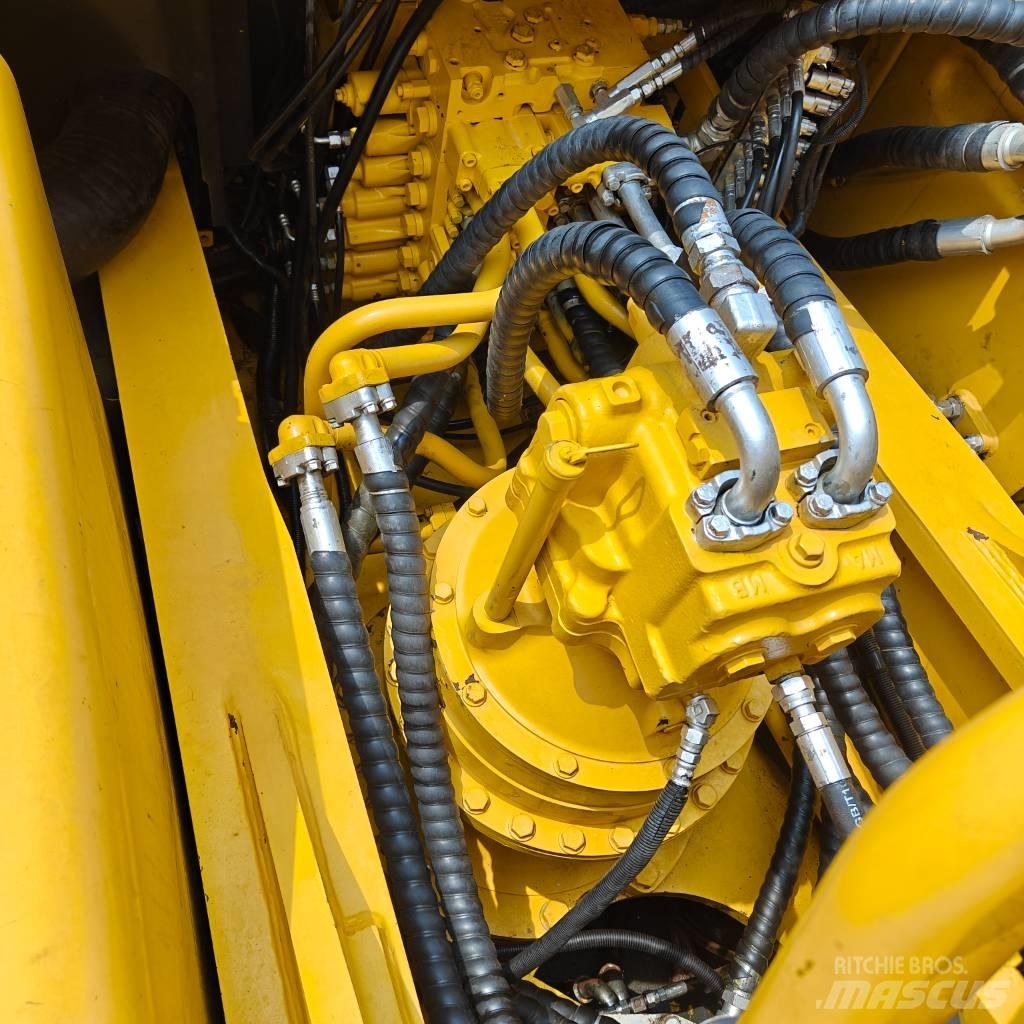 Komatsu 450-8 Bageri gusjeničari
