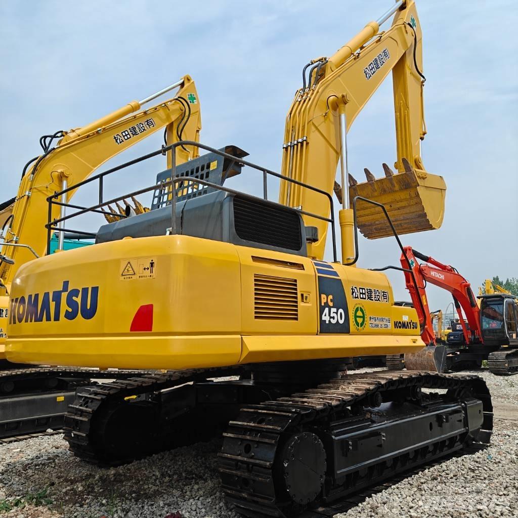 Komatsu 450-8 Bageri gusjeničari