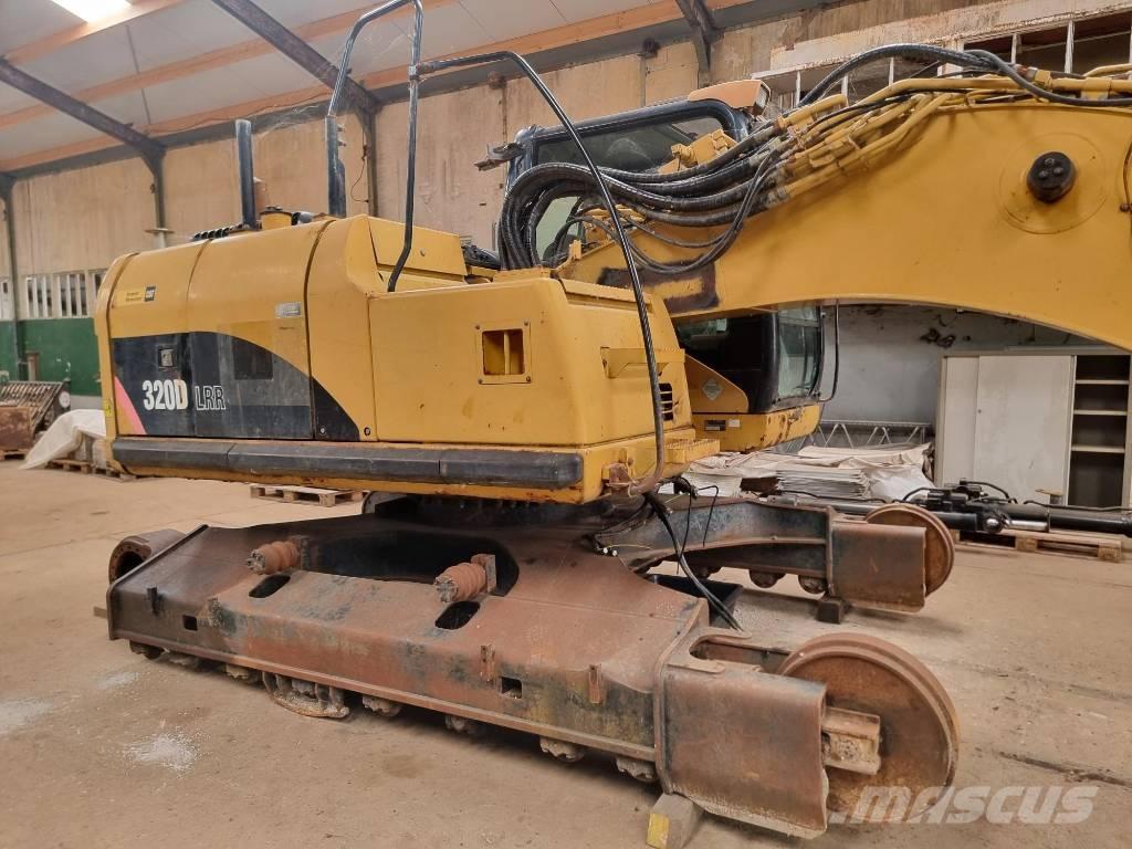 CAT 320 D FOR PARTS Bageri gusjeničari