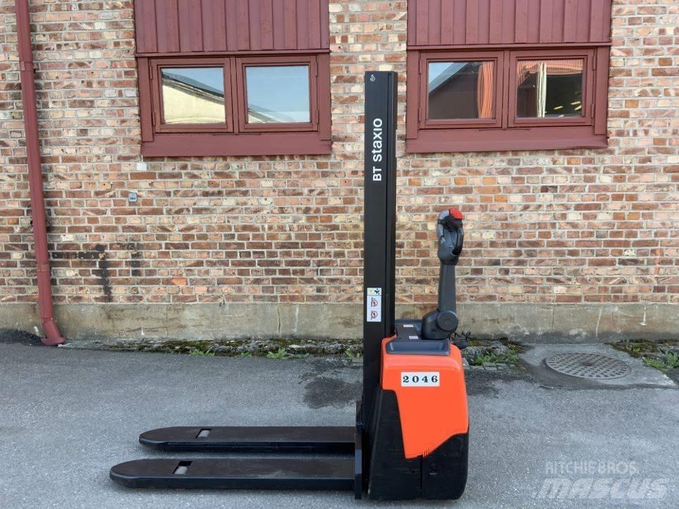 BT HWE 100 Ručni električni viličar