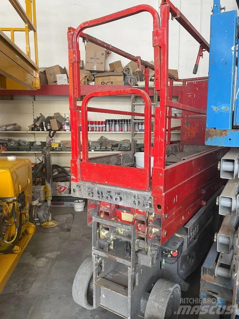 JLG 2030 ES Škaraste platforme