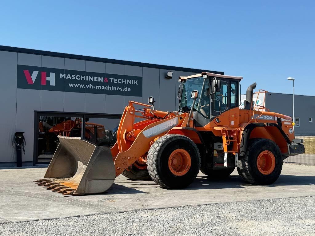 Doosan DL 300-3 Utovarivači na kotačima