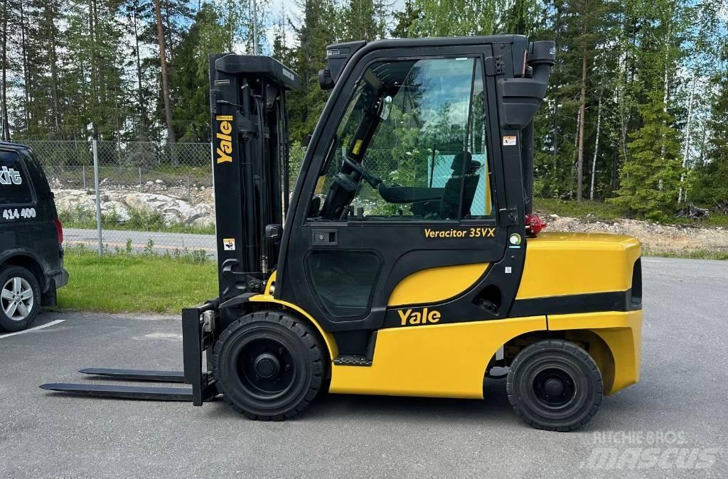 Yale GDP 35 VX Dizelski viličari