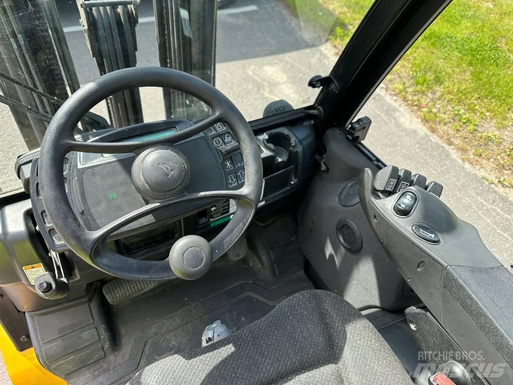Yale GDP 35 VX Dizelski viličari