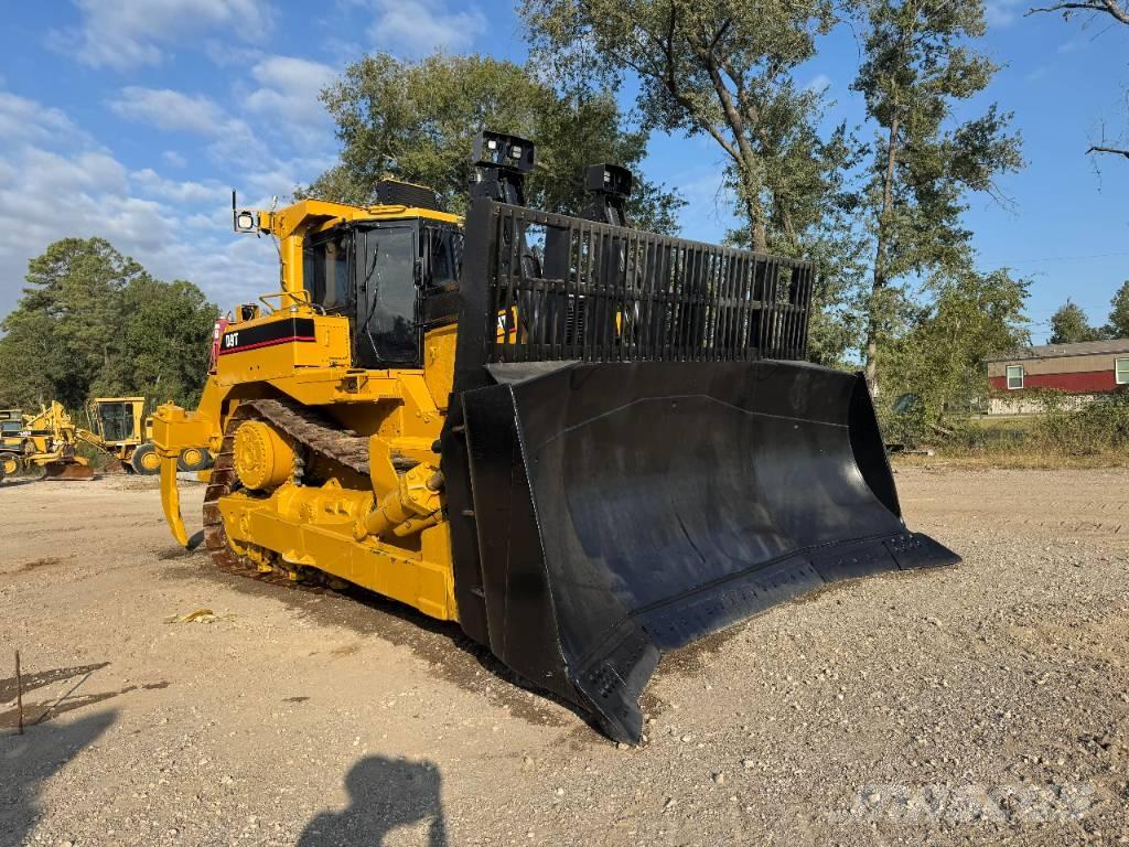 CAT D 9 T Buldožeri gusjeničari