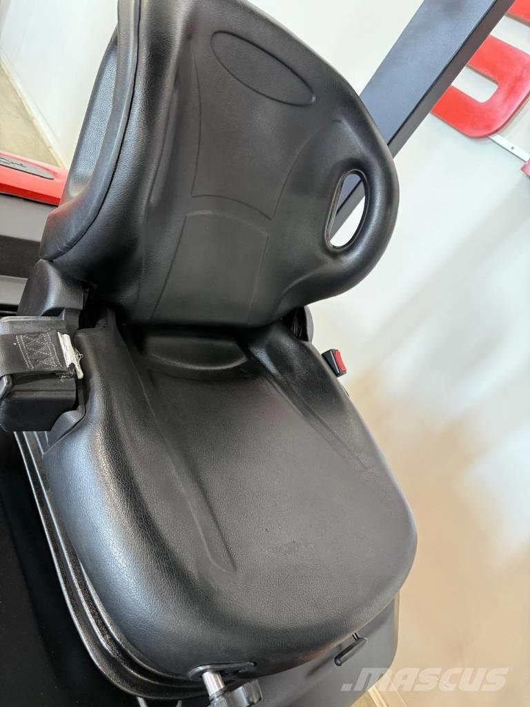 EP 11013 - EFL252 Električni viličari