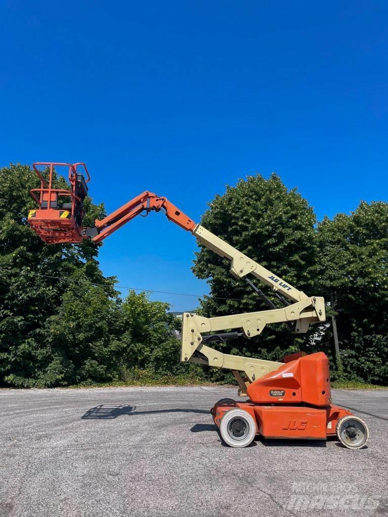 JLG E 400 AJP Zglobne podizne platforme