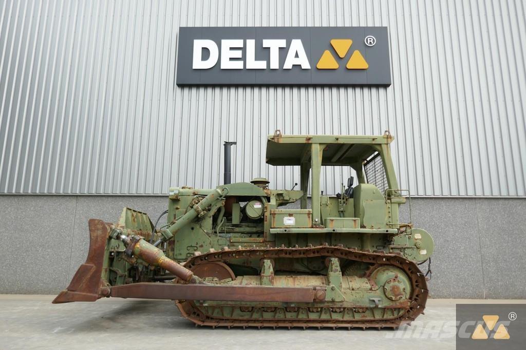 CAT D7F Ex-army Buldožeri gusjeničari
