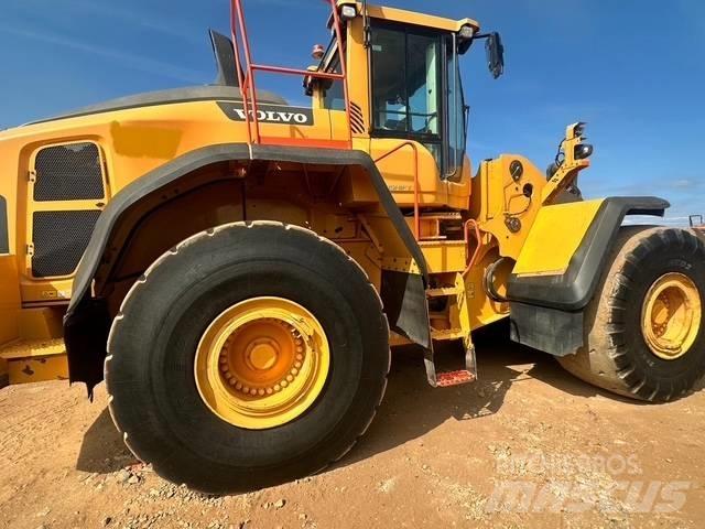 Volvo L 220 H Utovarivači na kotačima