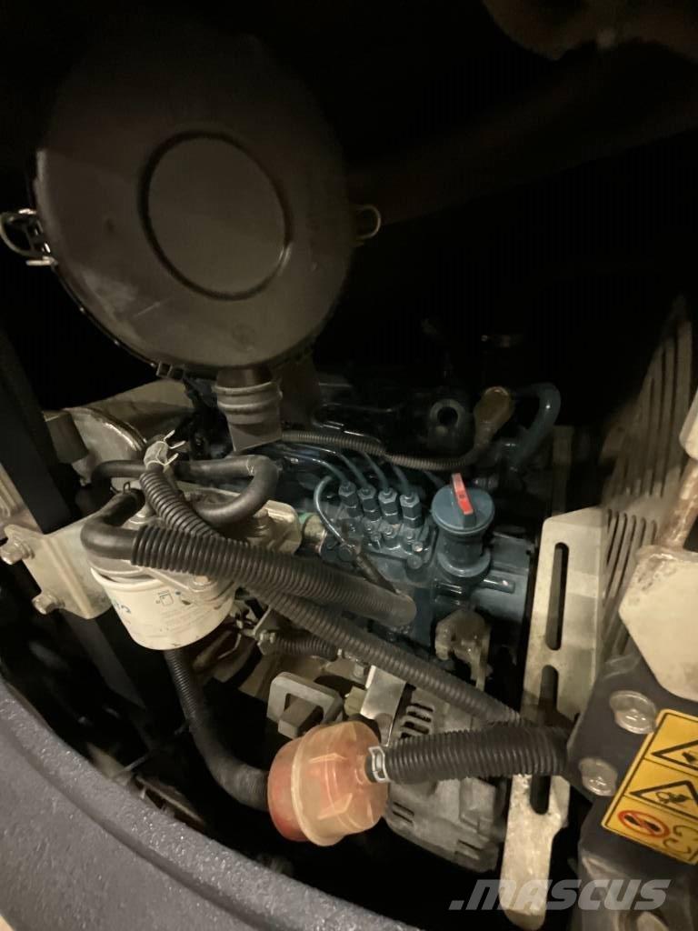 Kubota KX 027-4 Mini bageri <7t
