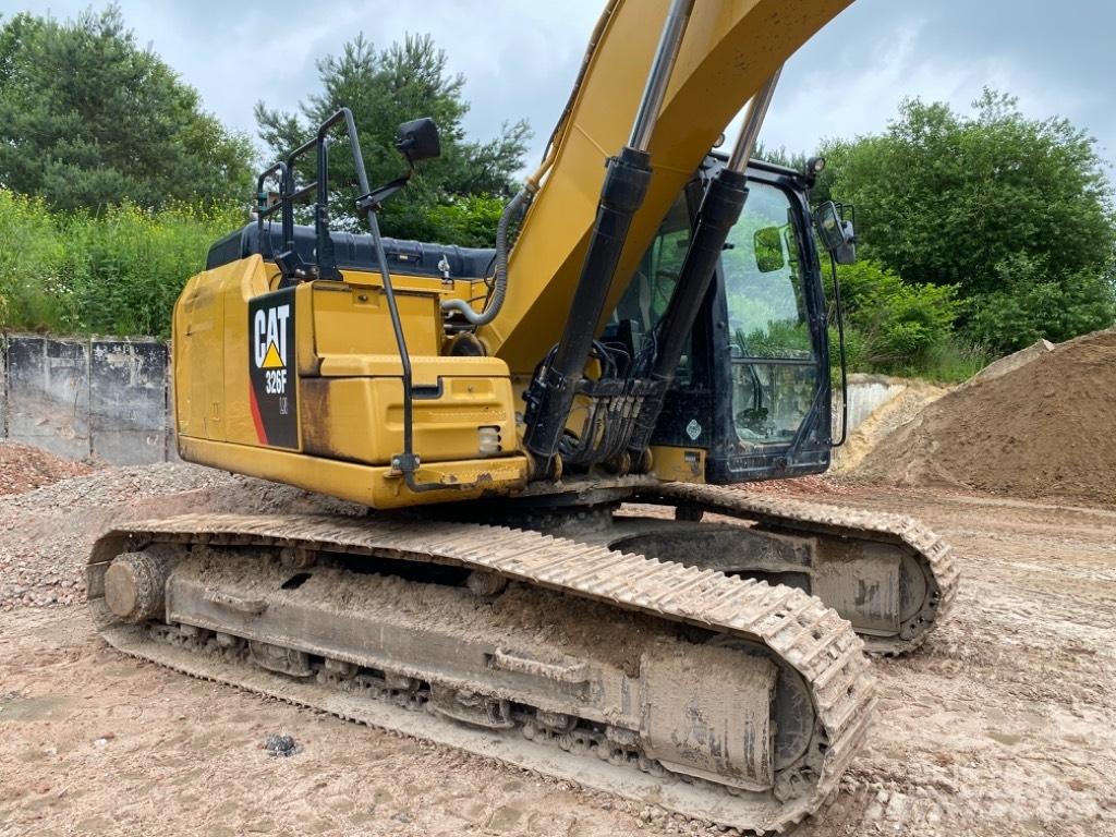 CAT 326 F L Bageri gusjeničari