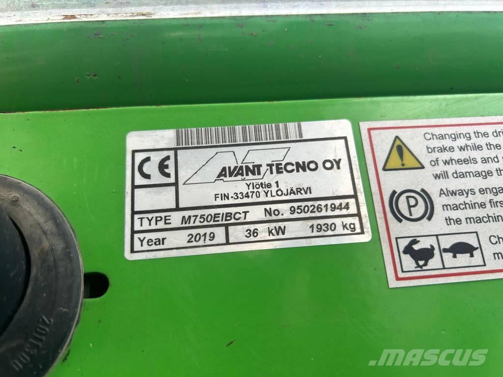 Avant 750 Višenamjenski utovarivači