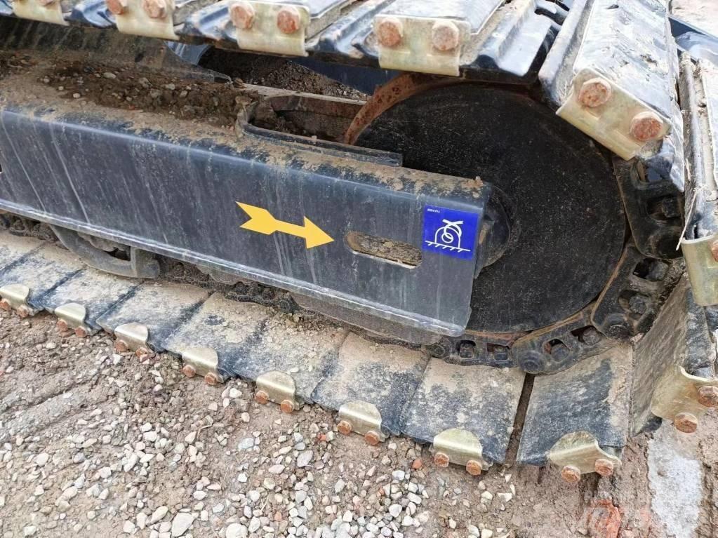 Komatsu PC 70-8 Bageri gusjeničari