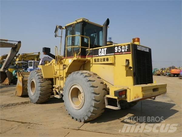 CAT 950F Utovarivači na kotačima