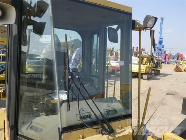 CAT 950F Utovarivači na kotačima