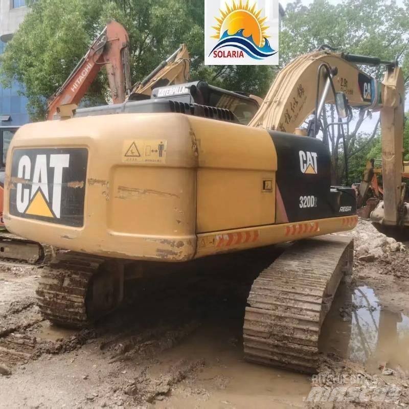 CAT 320 D2 Bageri gusjeničari