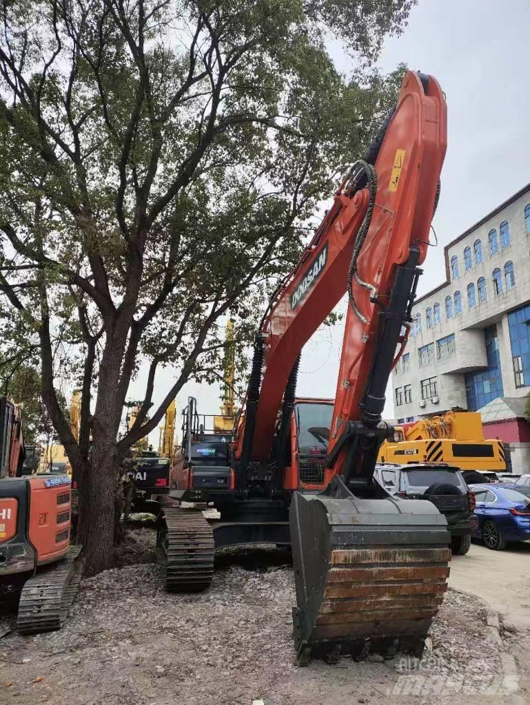 Doosan DX300LC-9c Bageri gusjeničari