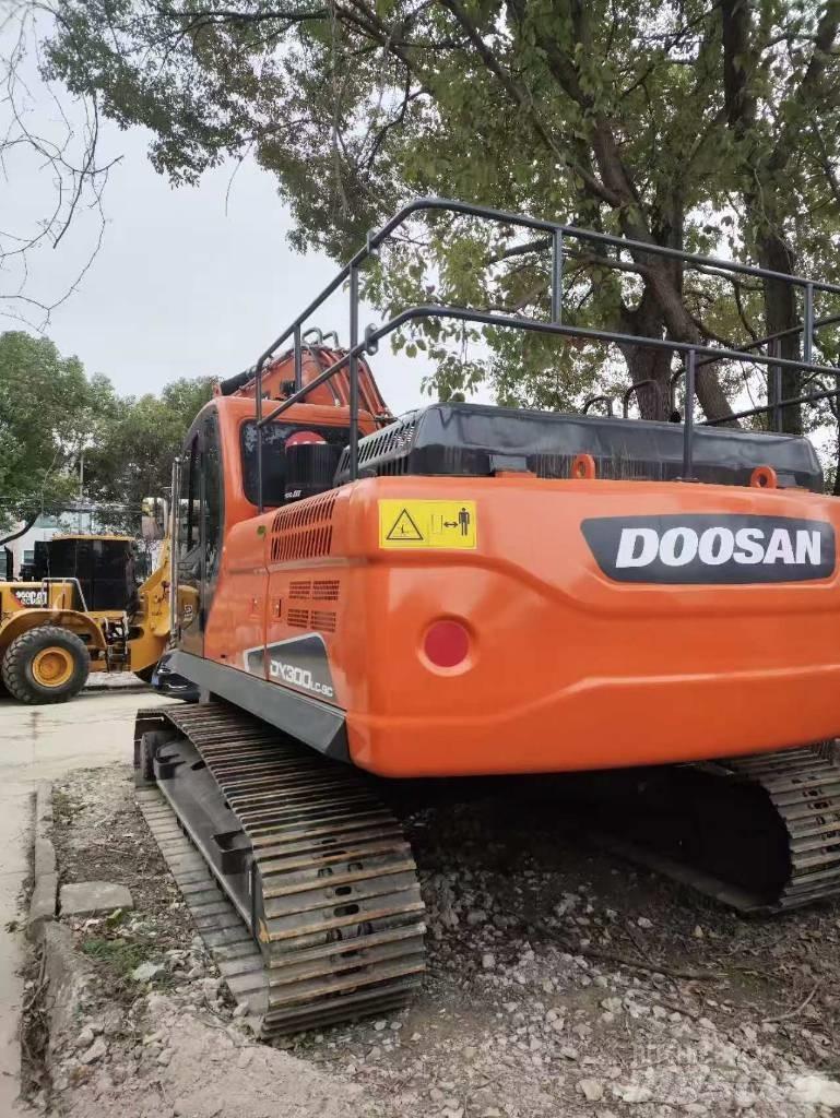 Doosan DX300LC-9c Bageri gusjeničari