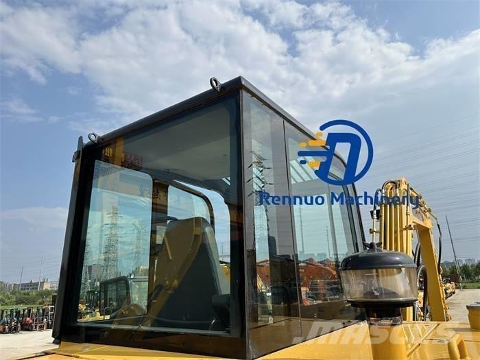 Komatsu PC 56 Mini bageri <7t