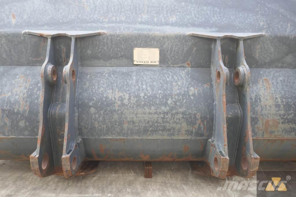 Volvo L120B Bucket Kašike / Korpe