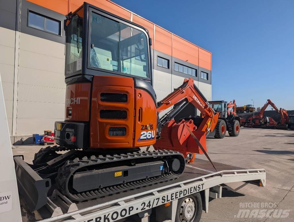 Hitachi ZX 26 U-6 Mini bageri <7t