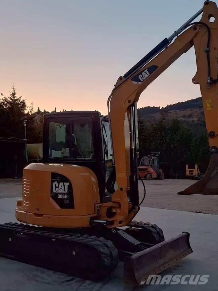 CAT 305E2CR Mini bageri <7t
