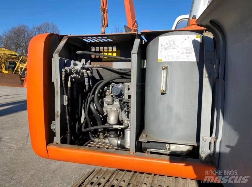Hitachi EX 100 Bageri gusjeničari