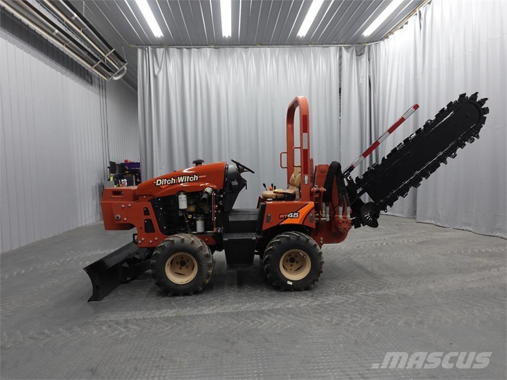 Ditch Witch rt45 Rovokopači freze za kanale Trenčeri
