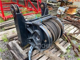 Link-Belt  Utovorne dizalice, vitla i dizala za materijal