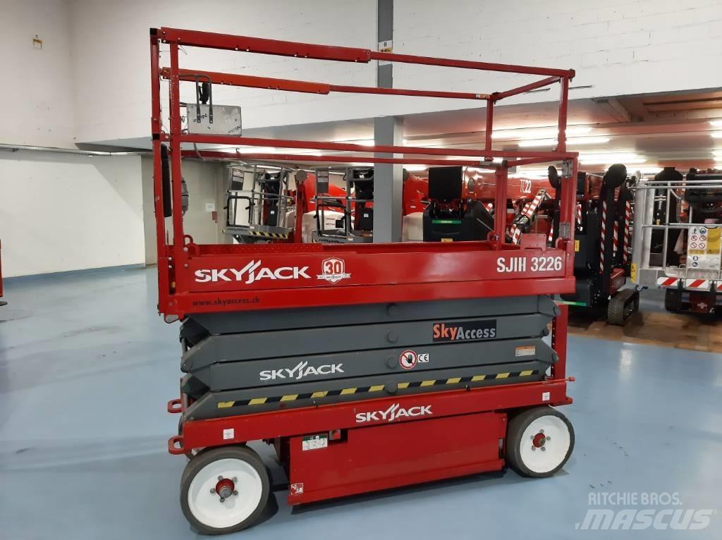 SkyJack SJIII 3226 Škaraste platforme