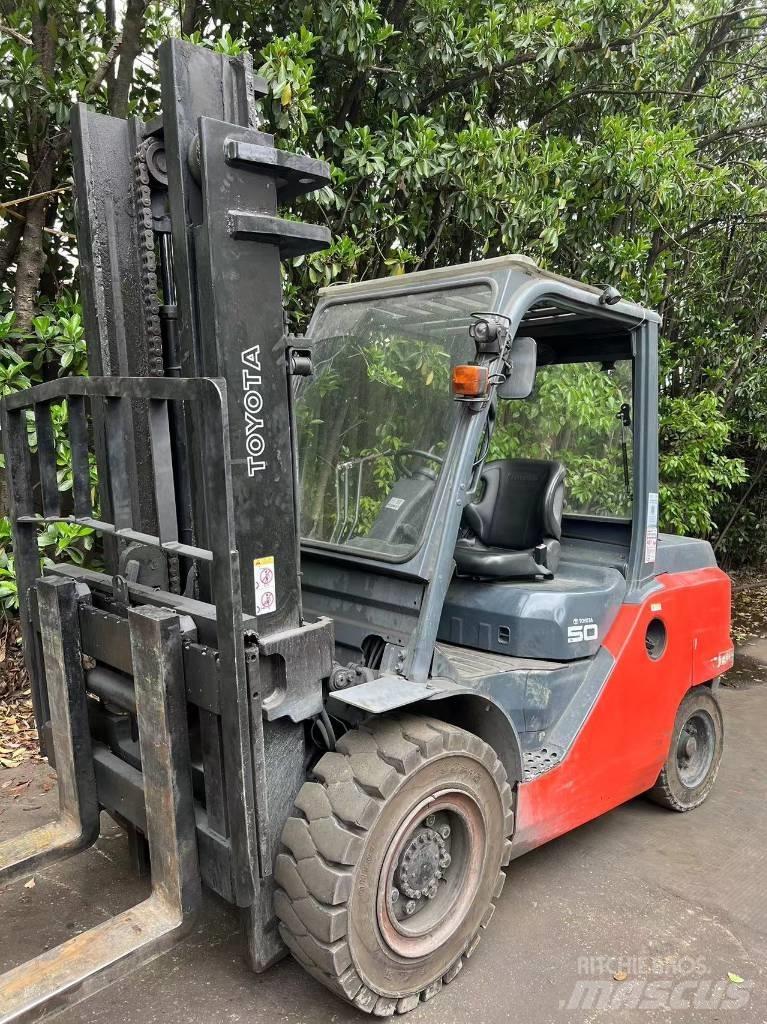 Toyota 8FD50N Rukovanje materijalom – ostalo