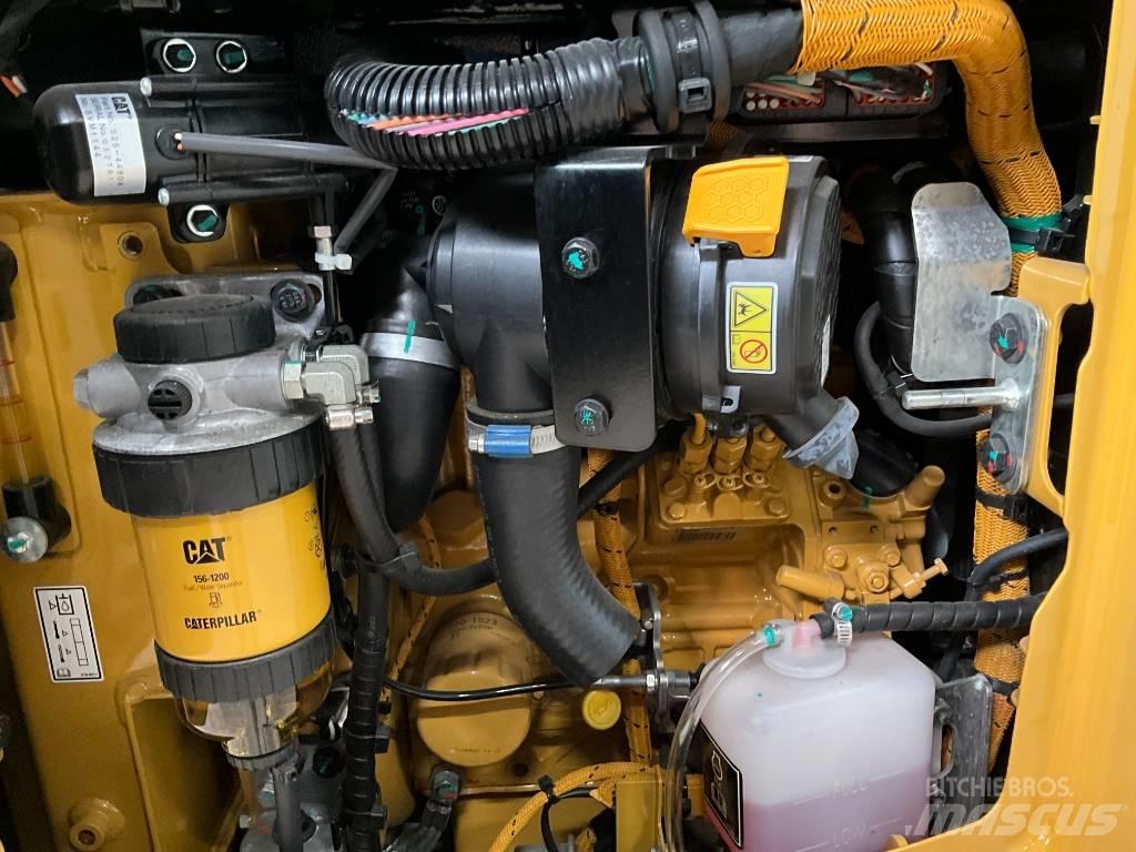CAT 301.8 UNUSED Mini bageri <7t