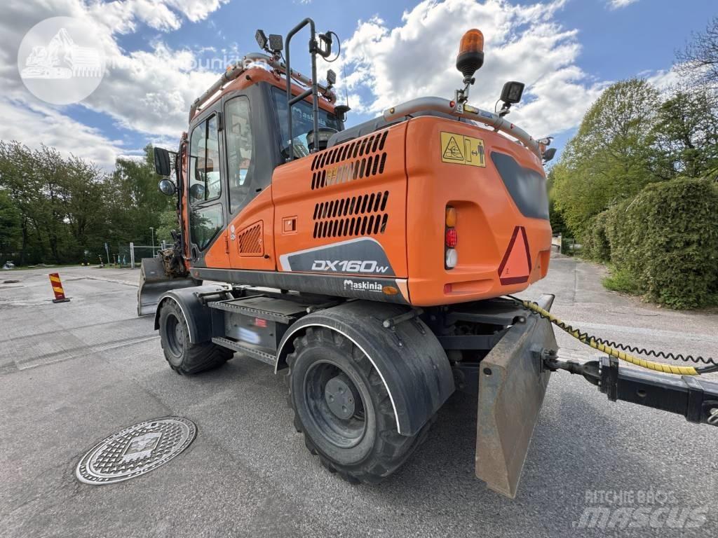 Doosan DX 160 W Bageri na kotačima