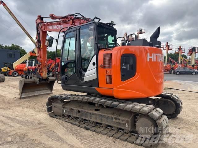 Hitachi ZX 135 US-6 Bageri gusjeničari