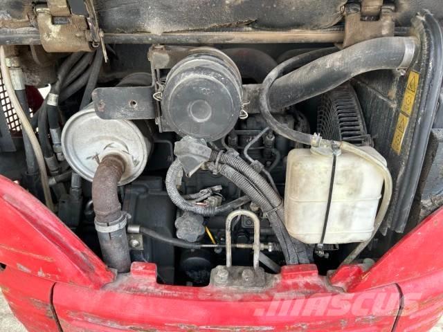 Airman AX 16-3 Bageri gusjeničari