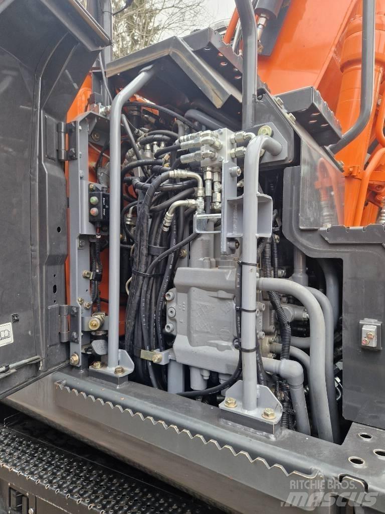 Hitachi ZX 145 W-6 Bageri na kotačima
