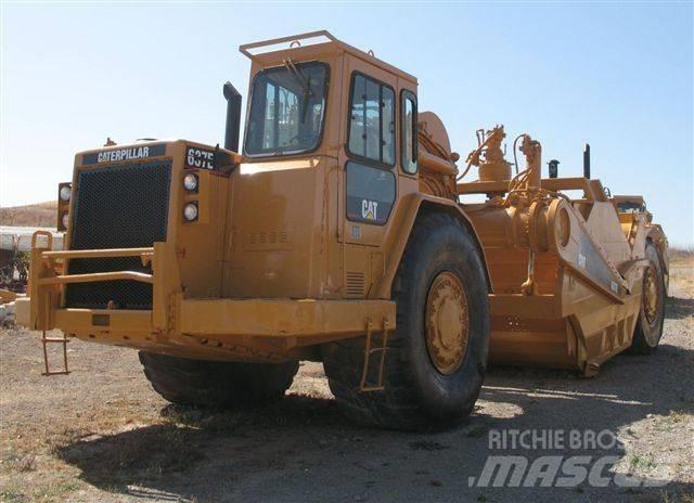 CAT 637E Strugači