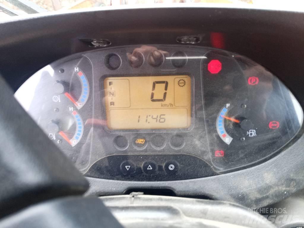 Hitachi ZW 220 Utovarivači na kotačima