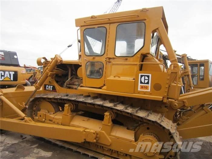 CAT D 7 G Buldožeri gusjeničari