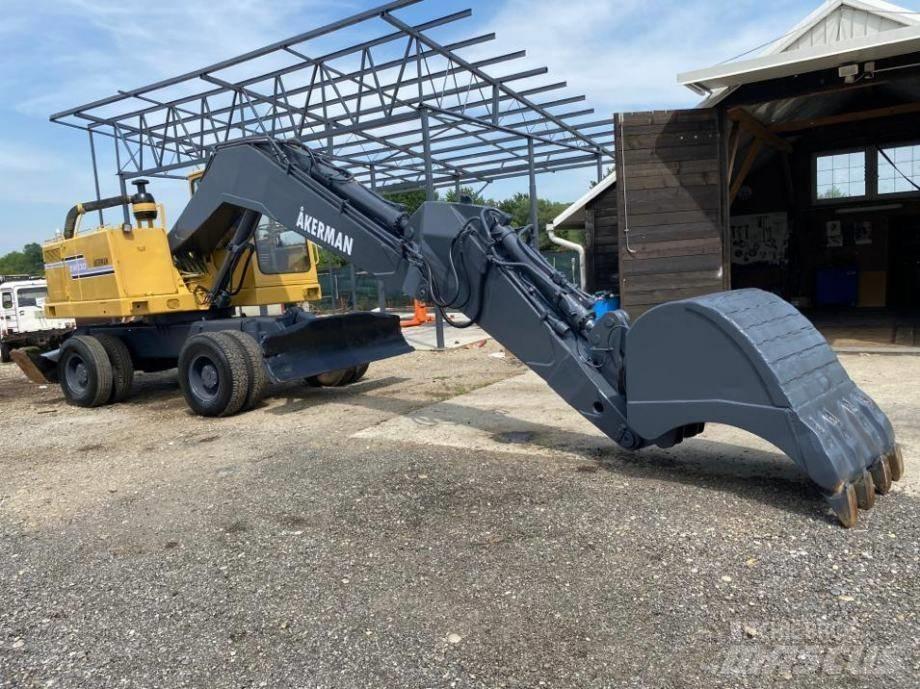 Volvo AKERMAN EW-230 Bageri na kotačima