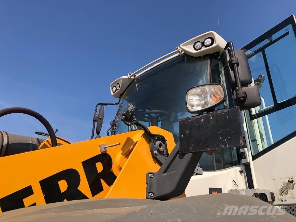 Liebherr L 566 Utovarivači na kotačima