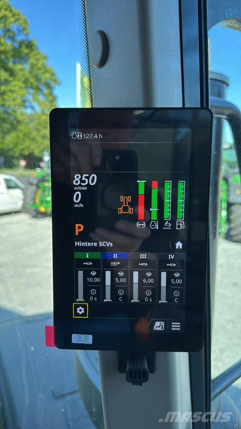 John Deere 6M185 Traktori