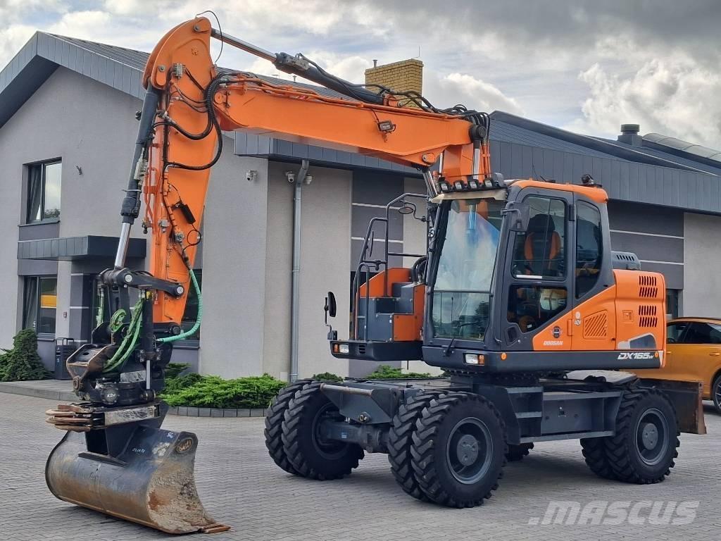 Doosan DX 165 W-5 Bageri na kotačima