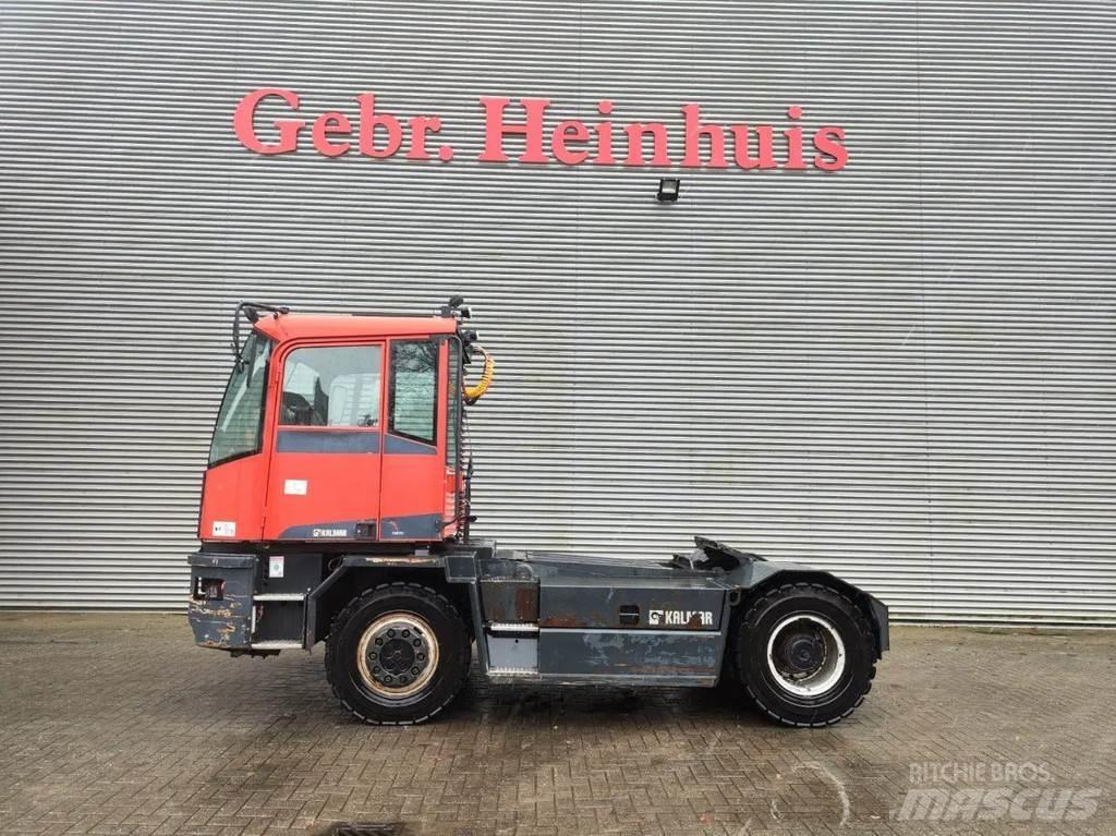 Kalmar TR 618i 4x4 Vučna vozila