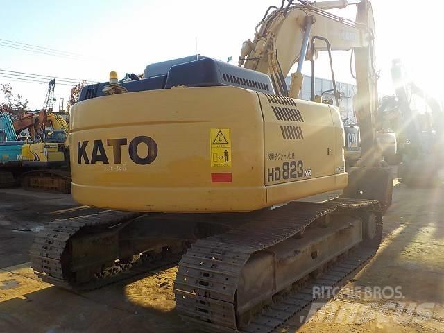 Kato HD823MR-6 Bageri gusjeničari