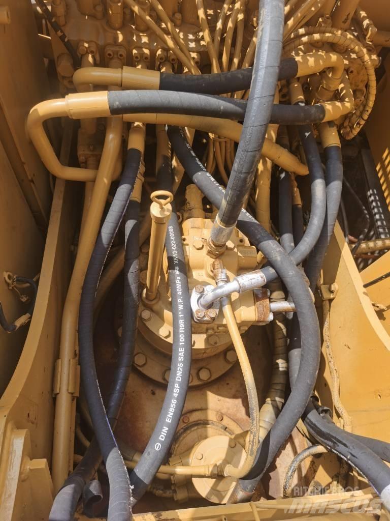 CAT 320 C L Bageri gusjeničari